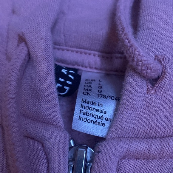 H&M cropped pink zip up - Picture 2 of 3